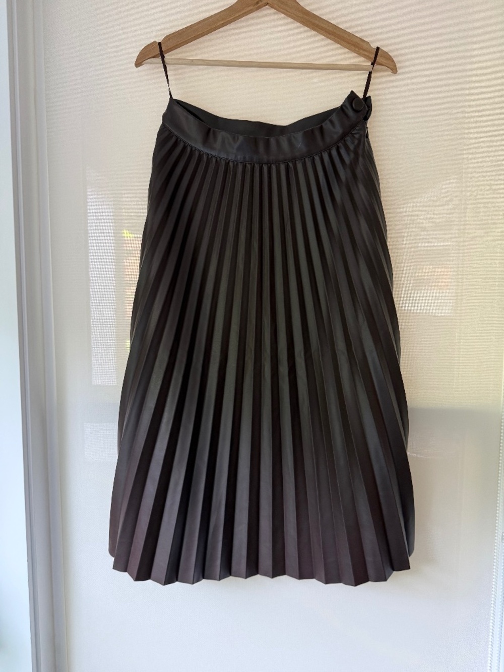 Mare Mare Anthropologie Faux Leather Pleated Midi Skirt Brown Chocolate | Small